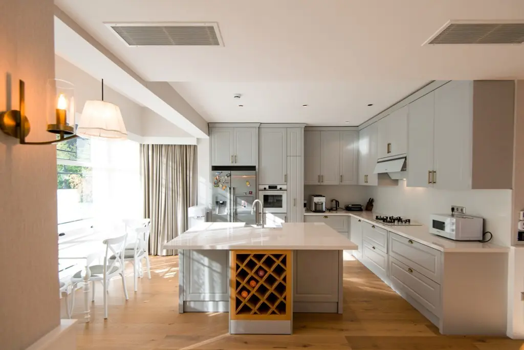 Modern kitchen